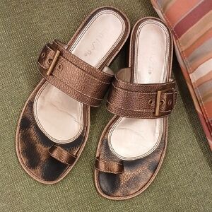 Unisa Metallic Brown Slide Sandals